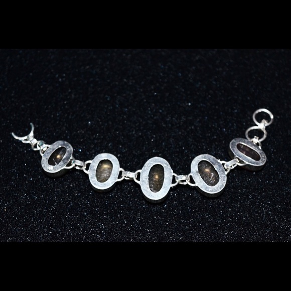 Translucent Fluorite Bracelet - Picture 13 of 14